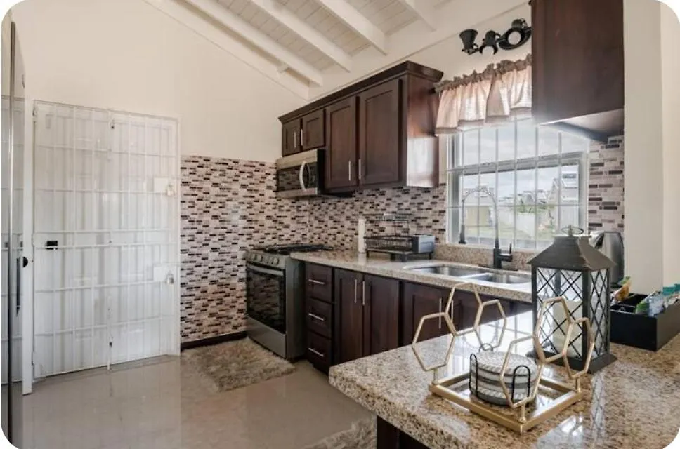 Barefoot Bliss Short Term Rental With Pool In Colbeck Manor Old Harbour